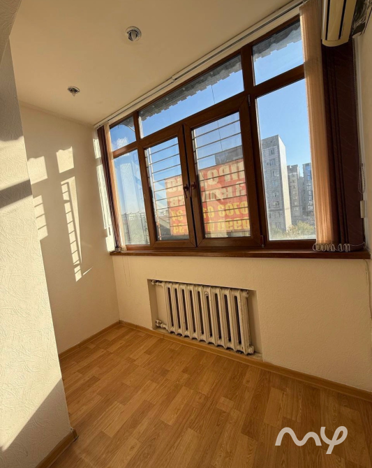 Продам 3 ком кв (2-ух уров) Советская/Токтогула Бишкек - изображение 3