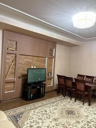 Сдается квартира на длительный срок в районе Орто-Сайского рынка, по улице Донецкая. Бишкек