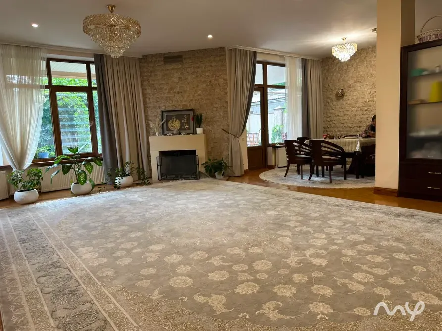 Продаётся уникальный дом в баварском стиле — 234 м² Бишкек - изображение 2