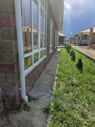 Продаю два коттеджа на Иссыккуле, село Чок-Тал. Коттеджный городок Бишкек - изображение 1