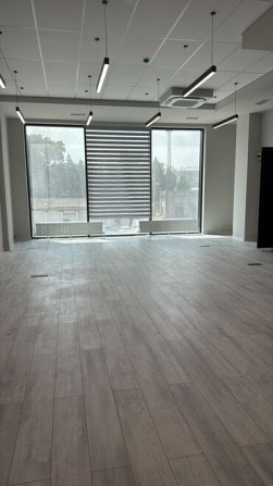 Сдаю Офис, 70 м², В жилом комплексе, С видом на горы, 1 линия, С отдельной кухней Bishkek - photo 3
