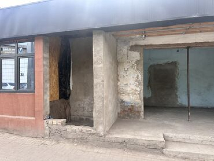 Сдаю Офис, 20 м², В частном доме, 1 линия Бишкек - сүрөт 2