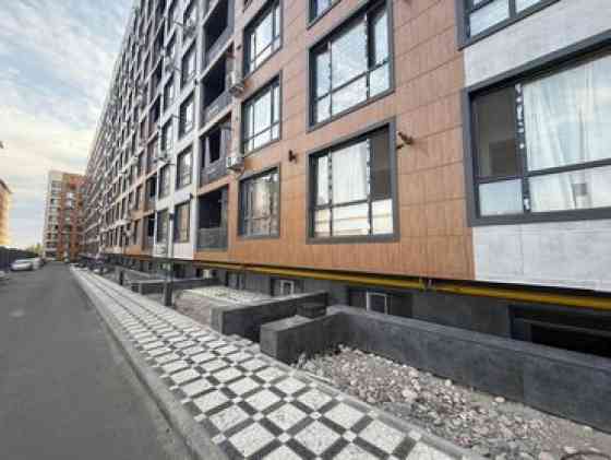 Сдаю Офис, 91 м², В жилом комплексе, 1 линия, С отдельным входом, С юридическим адресом Bishkek