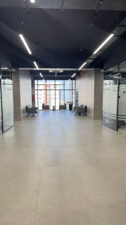 Сдаю Офис, 60 м², В бизнес центре Бишкек - изображение 4