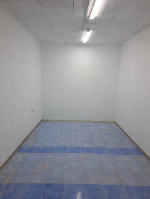 Сдаётся помещением под бизнес 2 комнаты 25 и 18 квадратных метров Бишкек - изображение 5