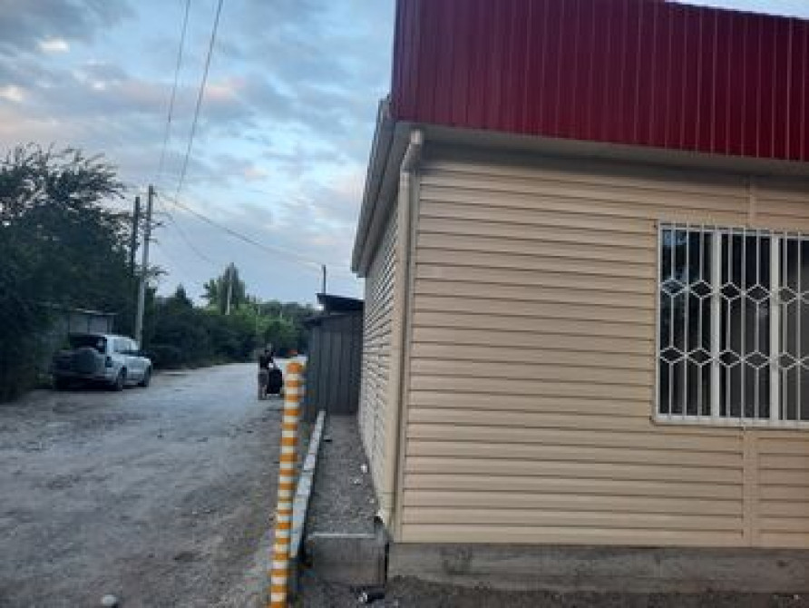 Сдаётся помещением под бизнес 2 комнаты 25 и 18 квадратных метров Бишкек - изображение 7