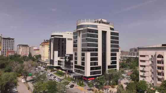 Сдаю Офис, 160 м², В бизнес центре Bishkek