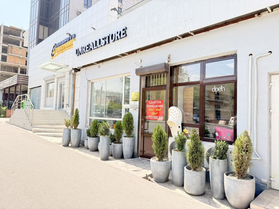 Сдаю Офис, 14 м², 1 линия Бишкек - изображение 1