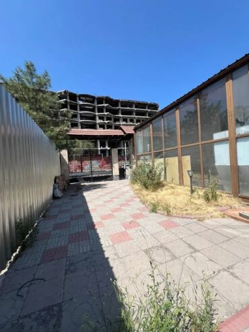 Сдаю Офис, 9 м², В бизнес центре, 1 линия Бишкек - сүрөт 5