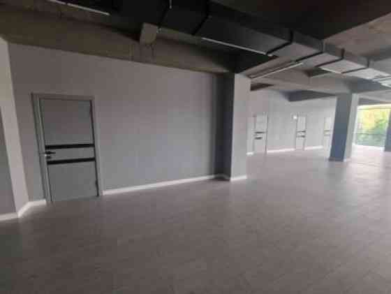 Сдаю Офис, 500 м², С отдельным сан узлом Бишкек