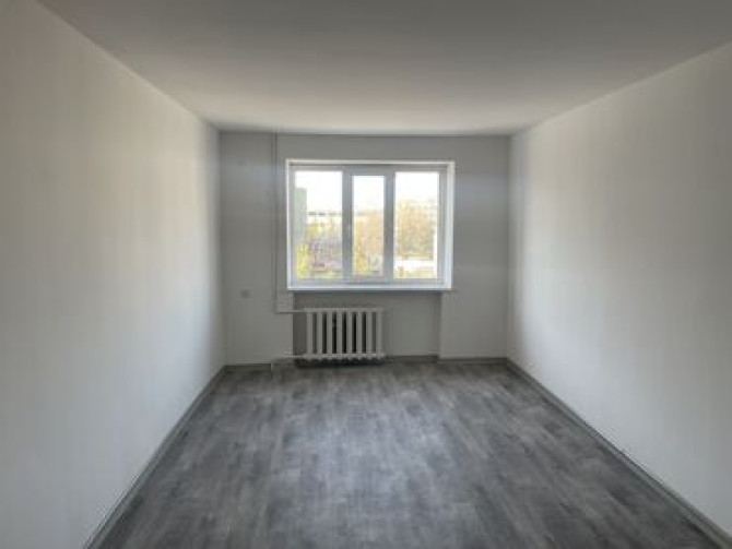 Сдаю Офис, 22 м², В административном здании, С видом на горы, 1 линия, С отдельной кухней Бишкек - изображение 1