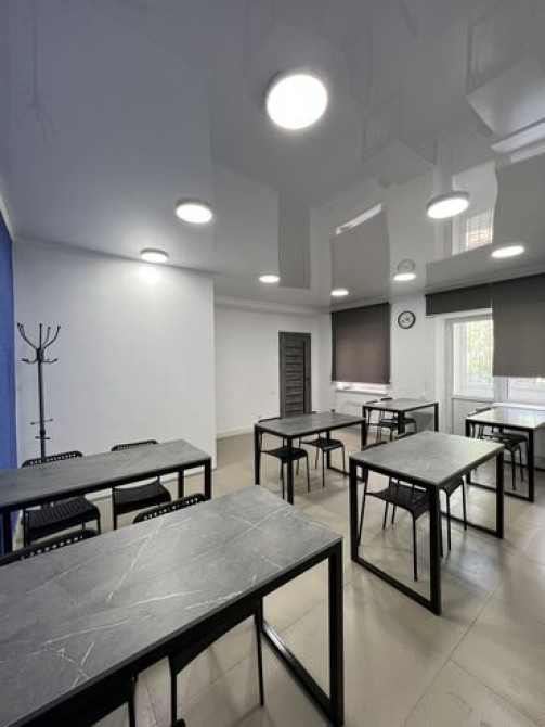 Сдаю Офис, 25 м², В жилом комплексе, 1 линия, С оборудованием Бишкек - сүрөт 7