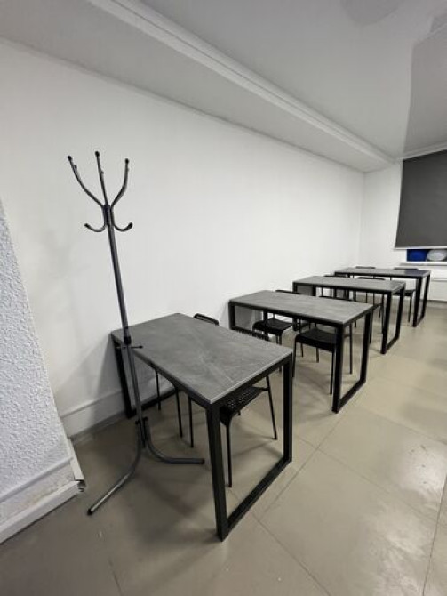 Сдаю Офис, 25 м², В жилом комплексе, 1 линия, С оборудованием Бишкек - сүрөт 4