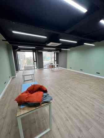 Сдаю Офис, 63 м², В бизнес центре Бишкек
