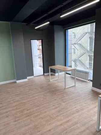 Сдаю Офис, 63 м², В бизнес центре Бишкек