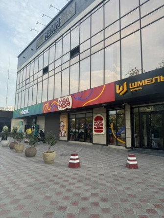 Сдаю Офис, 28 м², В бизнес центре, С оборудованием Бишкек - изображение 3