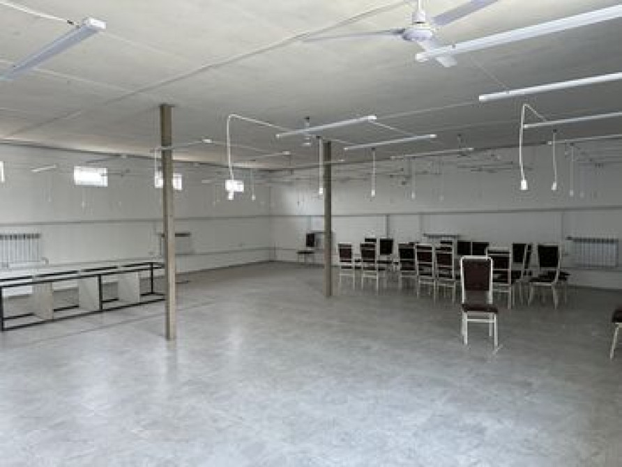 Просторное коммерческое помещение, предназначенное для различных видов Бишкек - сүрөт 2