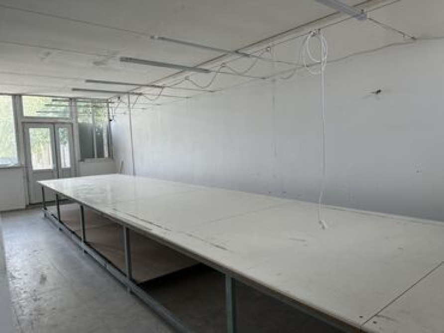 Просторное коммерческое помещение, предназначенное для различных видов Бишкек - сүрөт 5