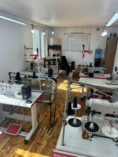 Аренда полностью укомплектованного швейного пространства в Арчебишике Бишкек - сүрөт 1