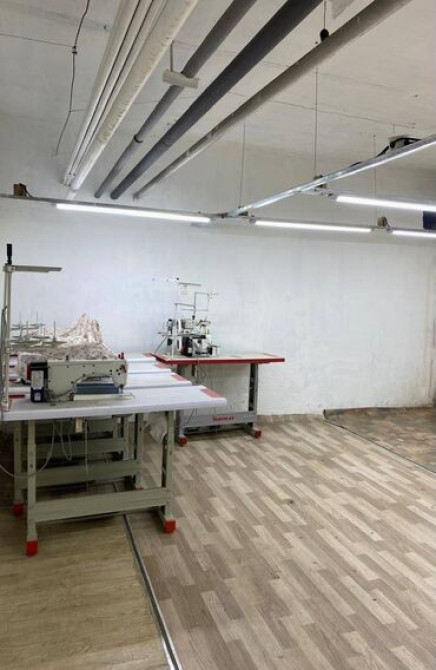 Сдаётся в аренду швейный цех ???? Адрес: район Таатан ???? - 190 кв.м Бишкек - сүрөт 6