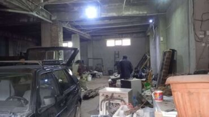 Сдам скад большой, теплый, все коммуникации есть . заезжает грузовая Бишкек - изображение 1