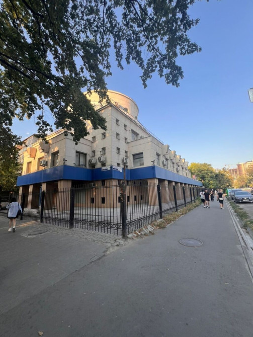 4 комнаты, 100 м², Индивидуалка, 2 этаж, Евроремонт Бишкек - изображение 1