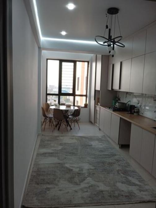 4 комнаты, 120 м², Элитка, 13 этаж, Евроремонт Бишкек - изображение 2