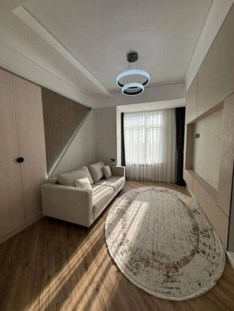 4 комнаты, 112 м², Элитка, 10 этаж, Дизайнерский ремонт Бишкек - изображение 7