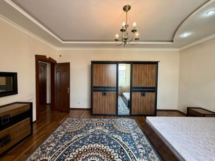 4 комнаты, 225 м², Элитка, 6 этаж, Евроремонт Бишкек - сүрөт 7