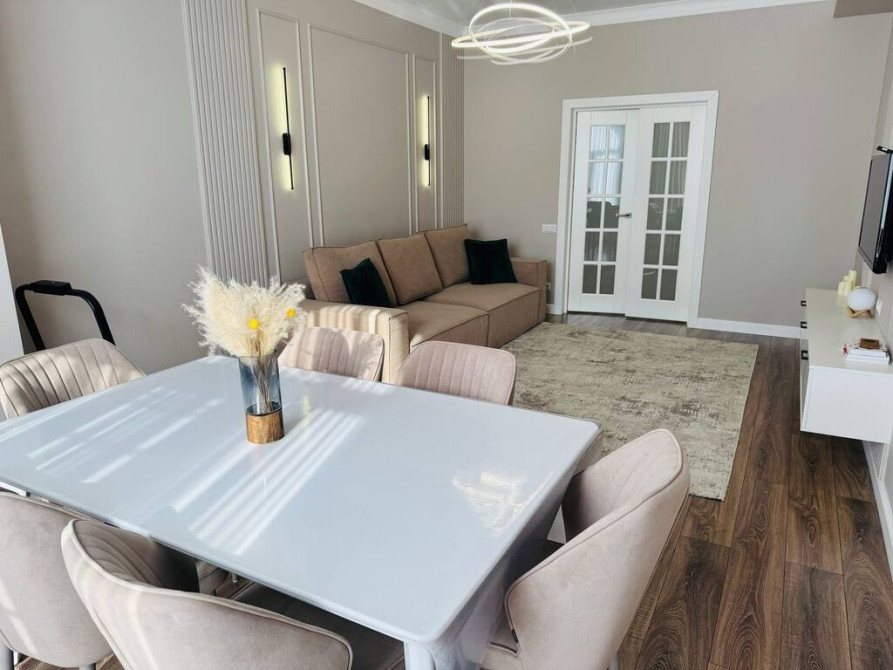 4 комнаты, 127 м², Элитка, 10 этаж, Дизайнерский ремонт Бишкек - сүрөт 1