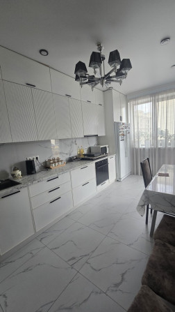 4 комнаты, 130 м², Элитка, 7 этаж, Евроремонт Бишкек - изображение 1