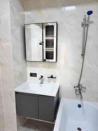 2х комнатная квартира, 76 м², Элитка, 9 этаж, Дизайнерский ремонт Бишкек