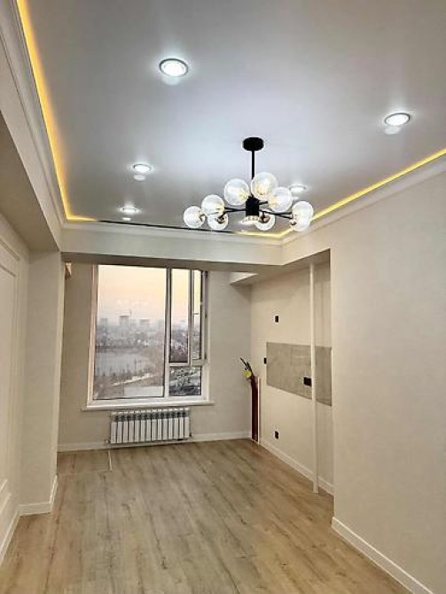 2х комнатная квартира, 76 м², Элитка, 9 этаж, Дизайнерский ремонт Бишкек - изображение 2