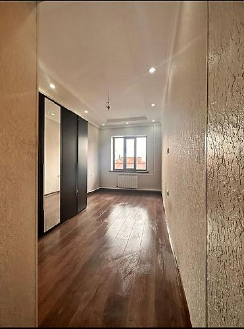4 комнаты, 220 м², Дизайнерский ремонт Bishkek - photo 3
