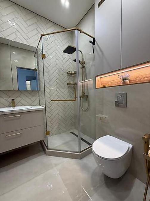 Продаю 4к квартиру в ЖК Нурзаман сити 138 м², Дизайнерский ремонт Бишкек - изображение 5