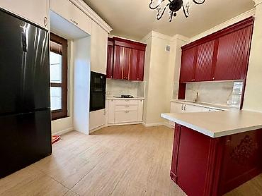 Продается Шикарный Пентхаус в центре города 225 м² Бишкек - изображение 11