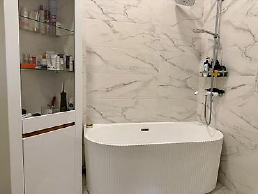 Продается Шикарный Пентхаус в центре города 225 м² Бишкек - изображение 7