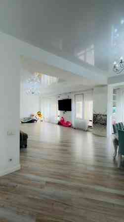 СРОЧНО ПРОДАЁТСЯ 5-ти КОМНАТНАЯ КВАРТИРА !!!!! ЖК London City, 202 м² Bishkek