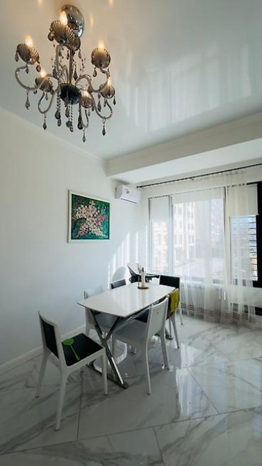 СРОЧНО ПРОДАЁТСЯ 5-ти КОМНАТНАЯ КВАРТИРА !!!!! ЖК London City, 202 м² Bishkek - photo 8