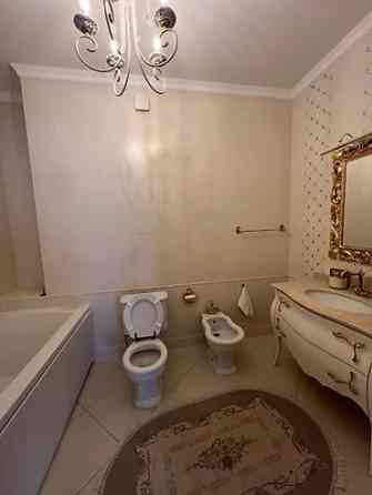 Роскошная 5 комнатная квартира , 380 м², 14 этаж, Дизайнерский ремонт Бишкек