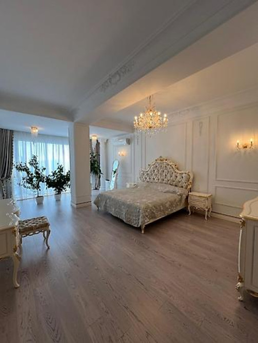 Роскошная 5 комнатная квартира , 380 м², 14 этаж, Дизайнерский ремонт Бишкек - изображение 15