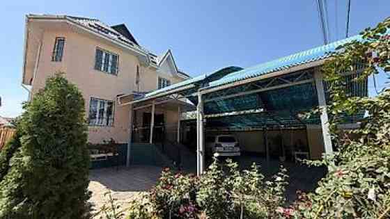 Особняк. 5 комнат, 360 м², Дизайнерский ремонт Бишкек