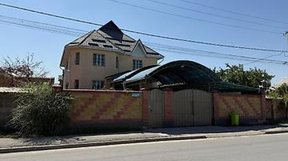 Особняк. 5 комнат, 360 м², Дизайнерский ремонт Бишкек - изображение 7