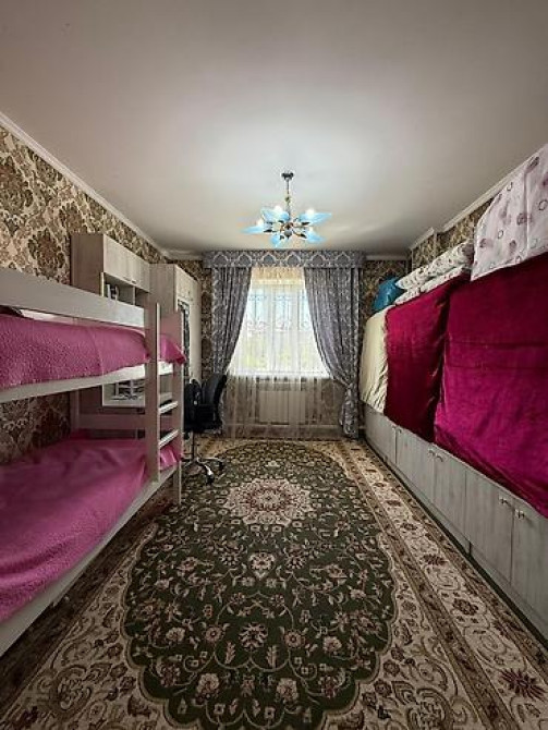 Особняк. 5 комнат, 360 м², Дизайнерский ремонт Бишкек - изображение 2