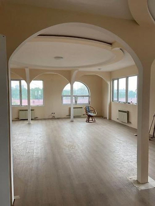 5 комнат, 230 м², Индивидуалка, 5 этаж, Дизайнерский ремонт Bishkek - photo 5