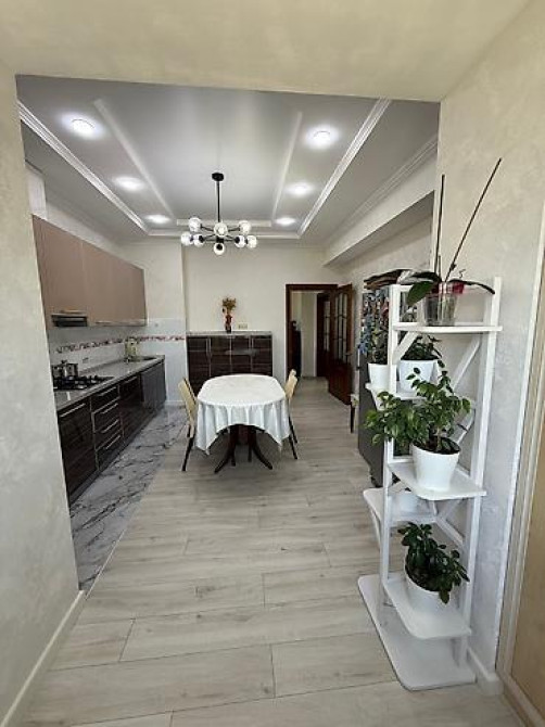 3 комнаты, 130 м², Элитка, 6 этаж, Дизайнерский ремонт Bishkek - photo 21