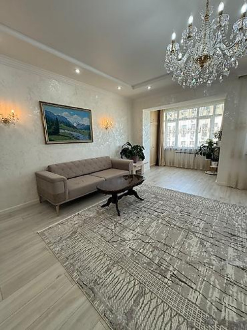 3 комнаты, 130 м², Элитка, 6 этаж, Дизайнерский ремонт Bishkek - photo 26