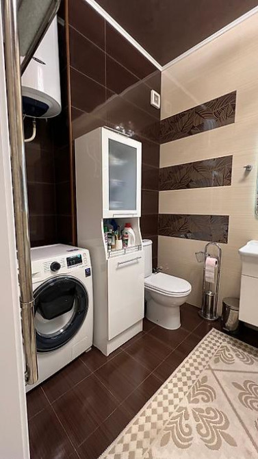 6-комнатная элитная квартира 214 м², 4 этаж, Бишкек - изображение 2