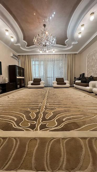 6-комнатная элитная квартира 214 м², 4 этаж, Бишкек - изображение 5