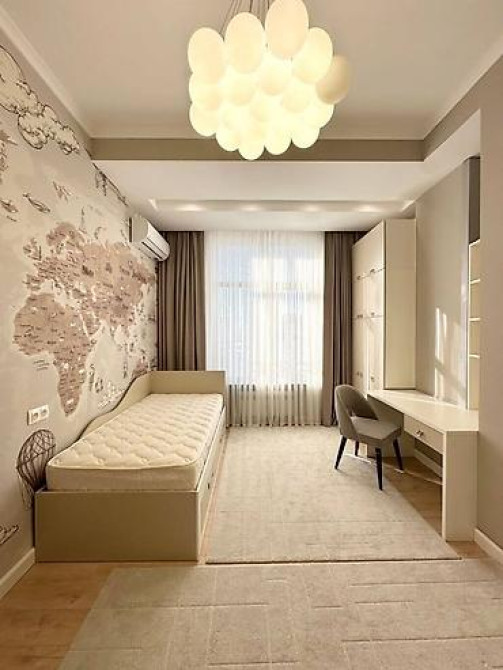 Срочно продаётся 4-х комнатная квартира! Премиум! 180 м² Бишкек - изображение 4